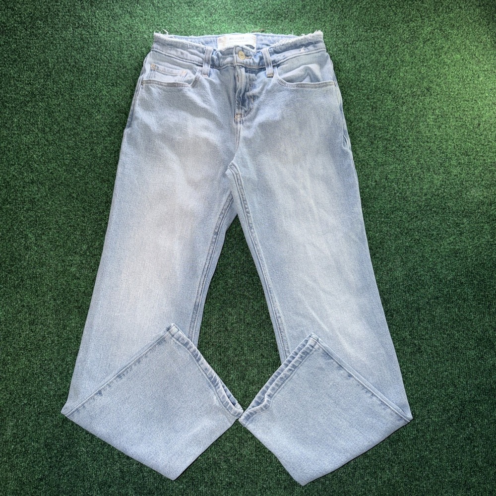 Hollister Low Rise Relax Straight Jeans Womens Size 00R Light Wash Jeans Y2K